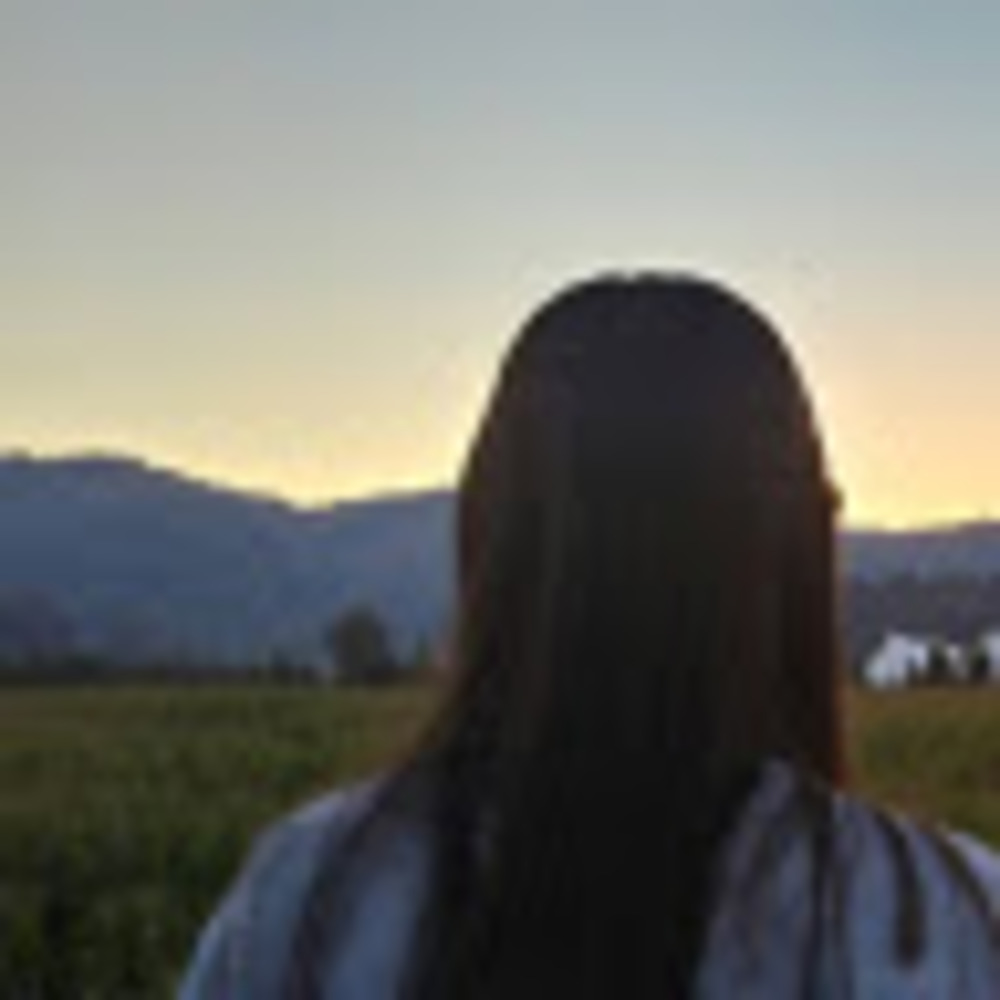 Meet your Posher, Elisa